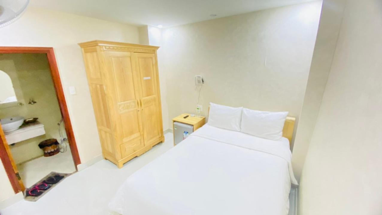 Bong Lua Vang Hotel Dalat Exteriör bild